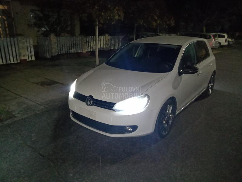 Volkswagen Golf 6 1.6 TDI LED