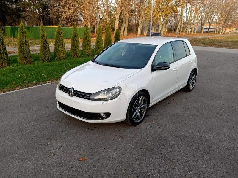 Volkswagen Golf 6 1.6 TDI LED