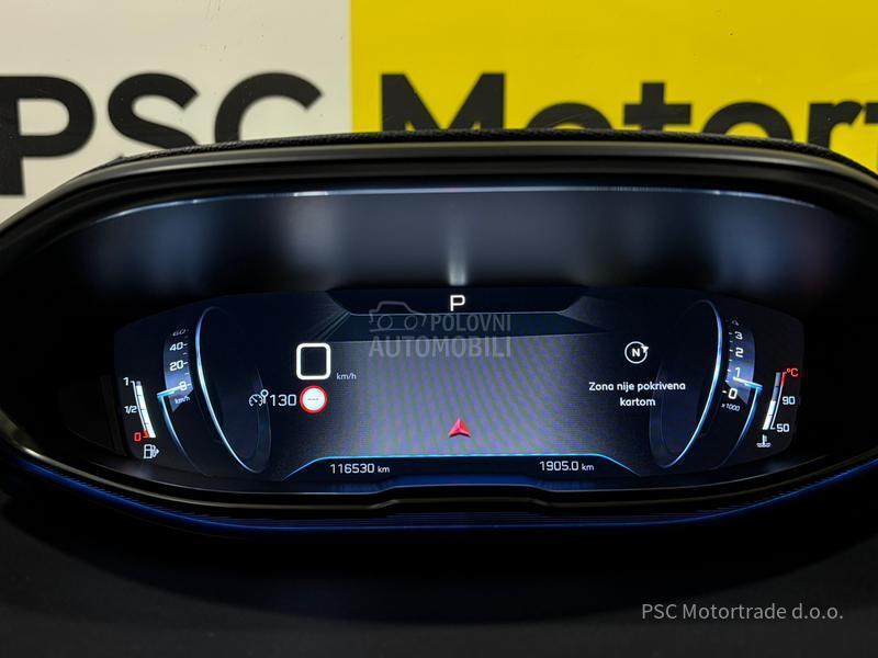 Peugeot 5008 EAT8/7SED/Kamera