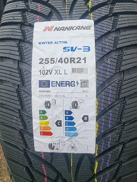 Nankang 285/35 R21 Zimska