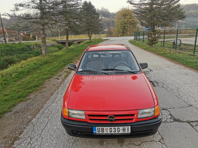 Opel Astra F 1.4