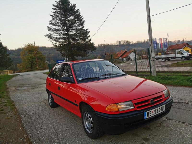 Opel Astra F 1.4