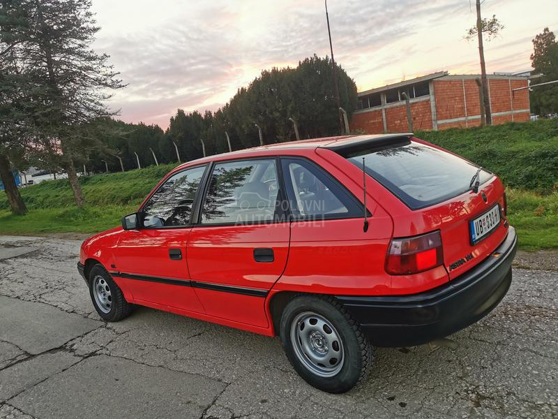 Opel Astra F 1.4