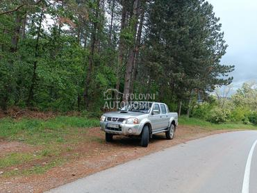 Nissan Navara 
