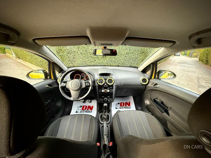 Opel Corsa D ///OPC LINE/// CH