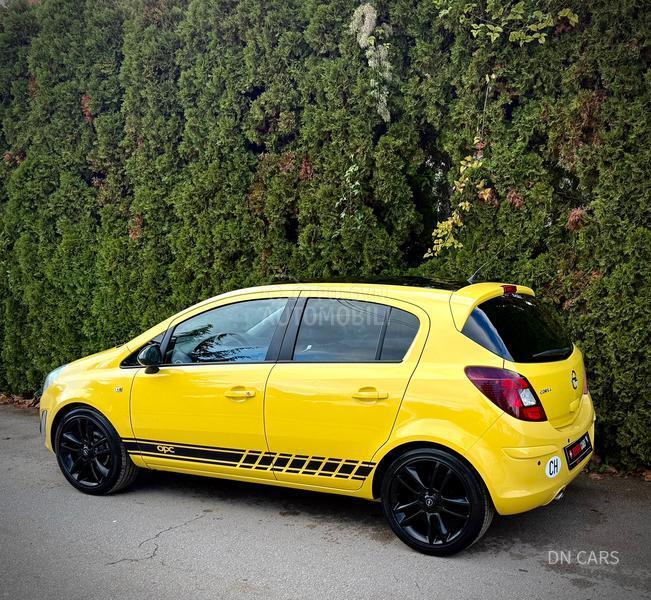Opel Corsa D ///OPC LINE/// CH