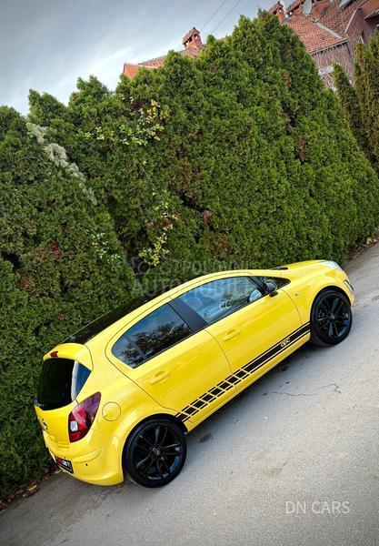 Opel Corsa D ///OPC LINE/// CH
