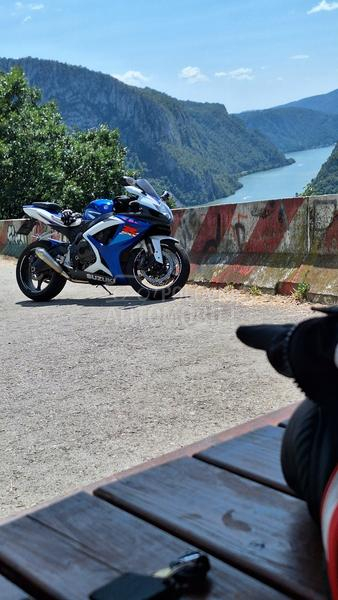 Suzuki GSX R 750