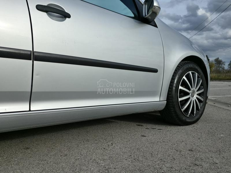 Volkswagen Golf 5 1.9 TDI