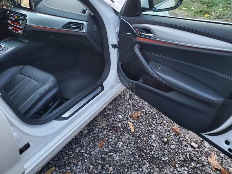 BMW 520 2.0LUXURY/VIRT/LASER