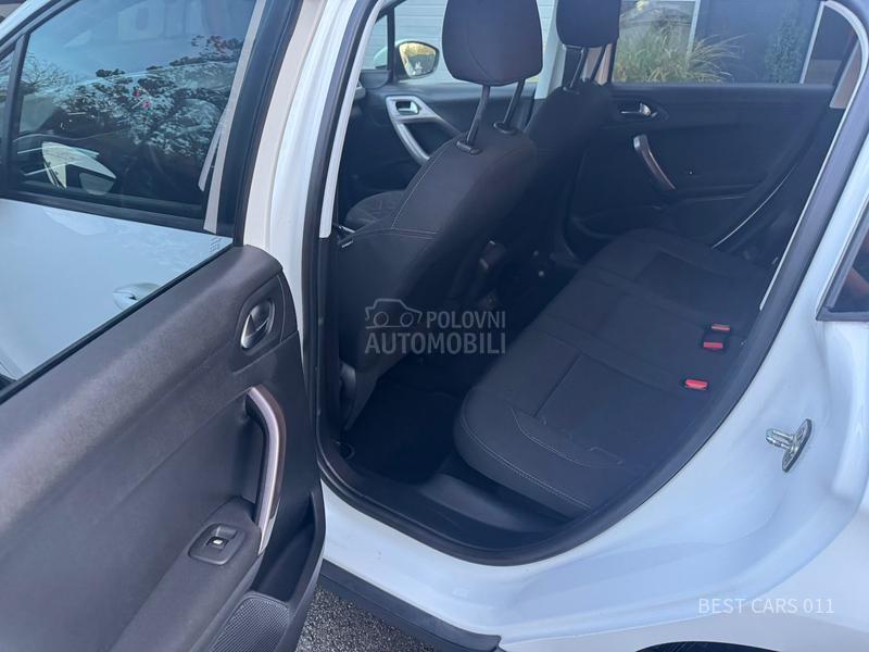 Peugeot 2008 1.6 e-HDI auto matic