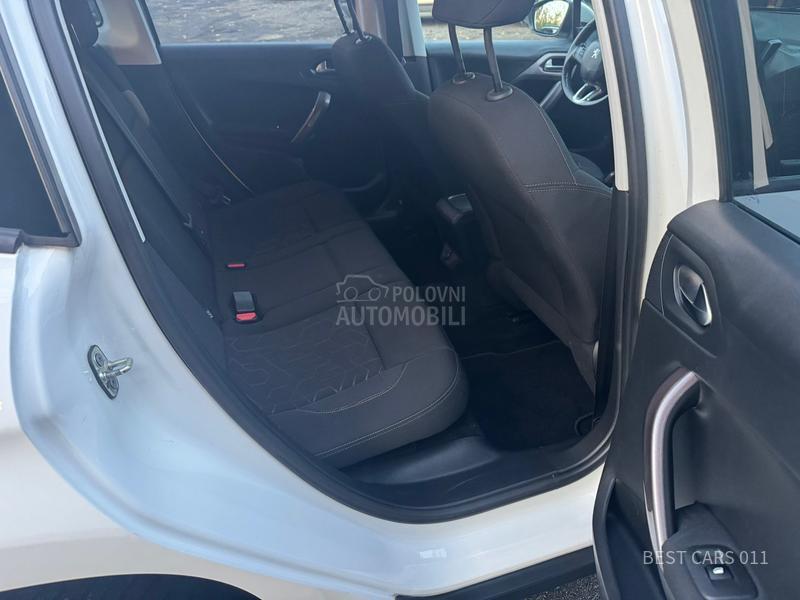Peugeot 2008 1.6 e-HDI auto matic