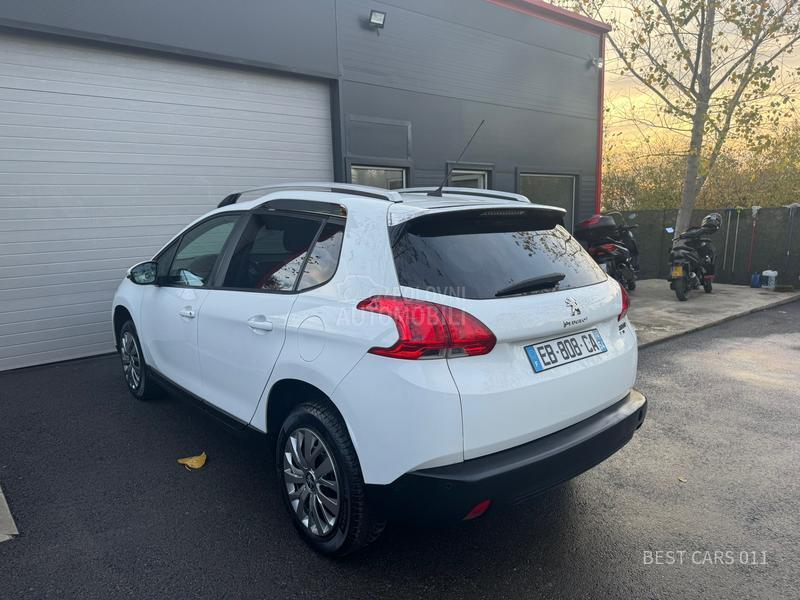 Peugeot 2008 1.6 e-HDI auto matic