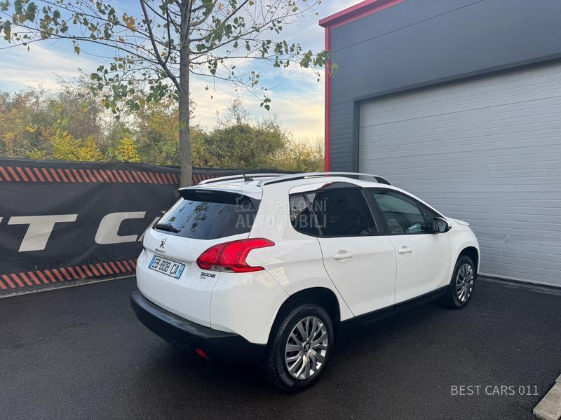 Peugeot 2008 1.6 e-HDI auto matic