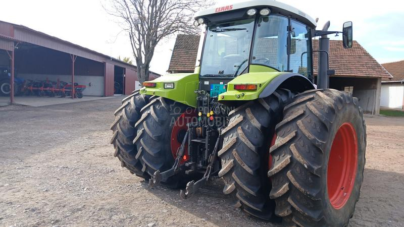 Claas Arion Ares 697