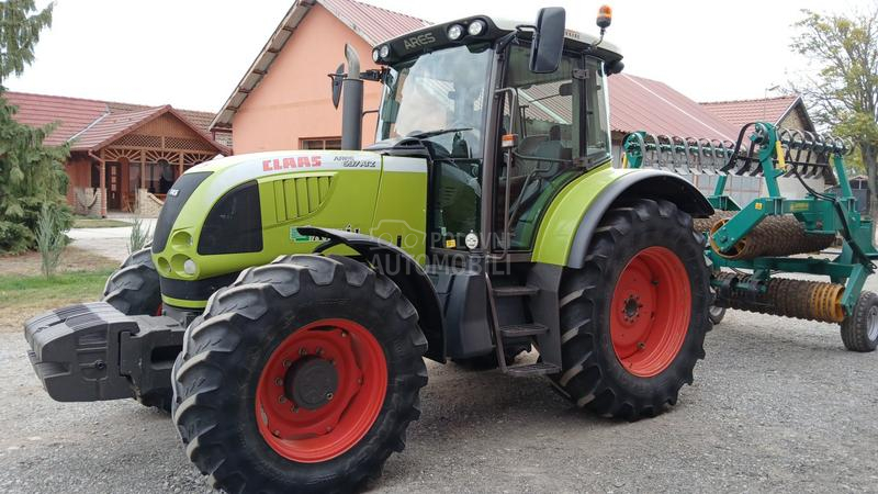 Claas Arion Ares 697