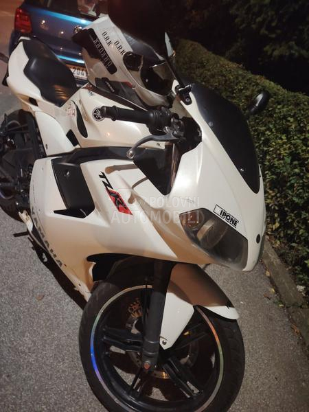 Yamaha TZR 49