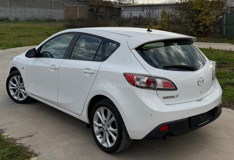 Mazda 3 1.6i SPORT CH