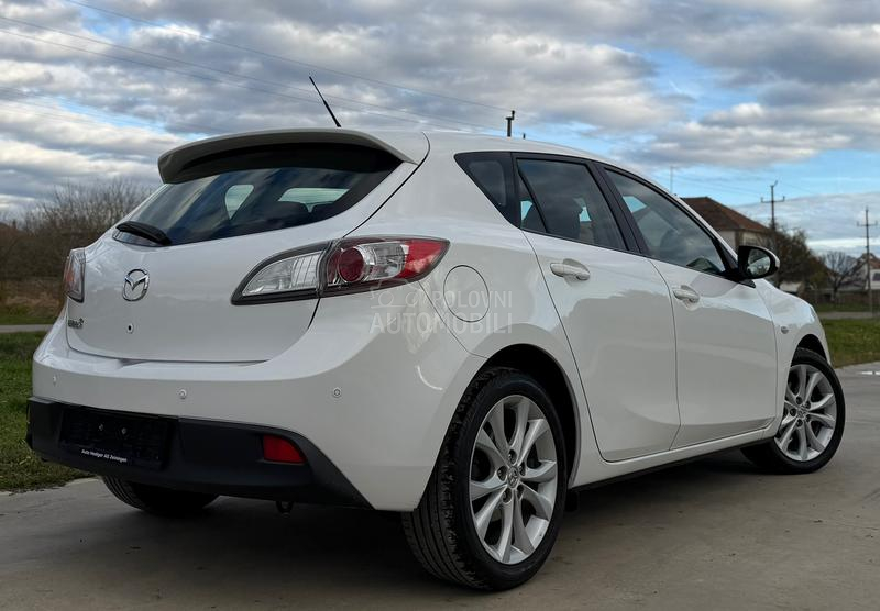 Mazda 3 1.6i SPORT CH