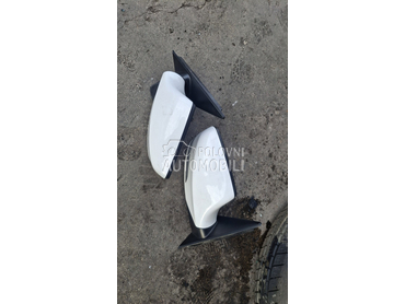 retrovizor levi-desni za Hyundai ix20