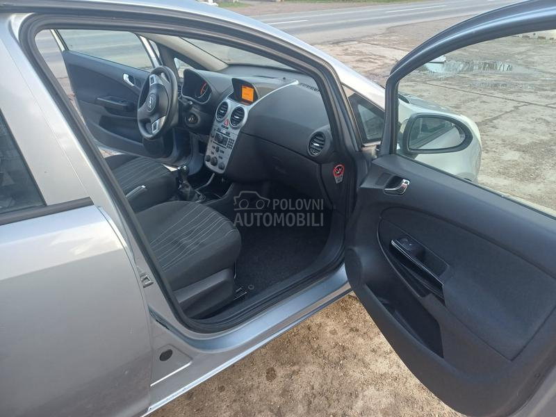 Opel Corsa D 1.3cdti