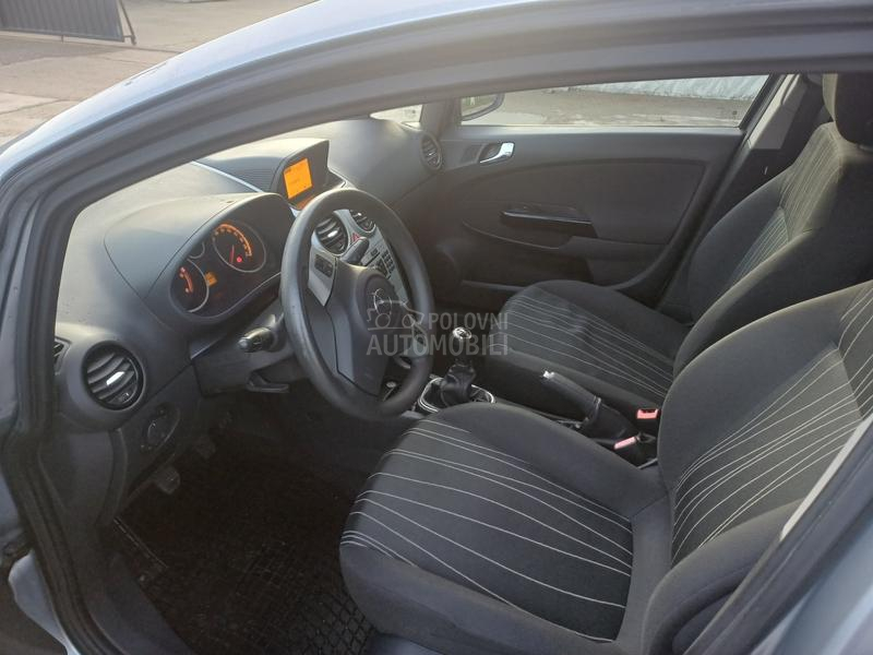 Opel Corsa D 1.3cdti