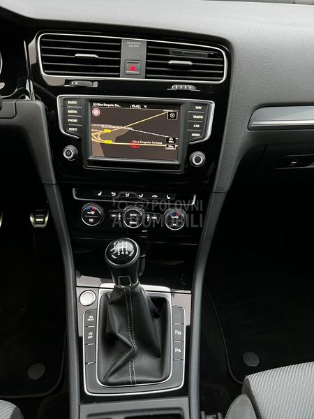 Volkswagen Golf 7 R LINE