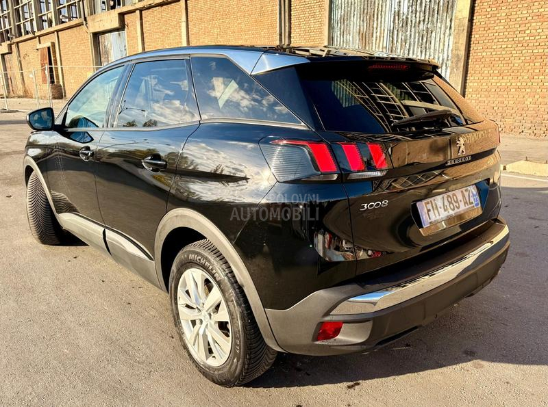 Peugeot 3008 1.2 Bussines Aut.