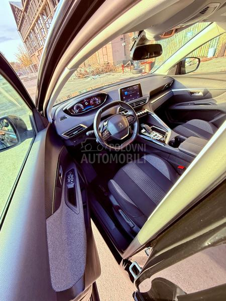 Peugeot 3008 1.2 Bussines Aut.