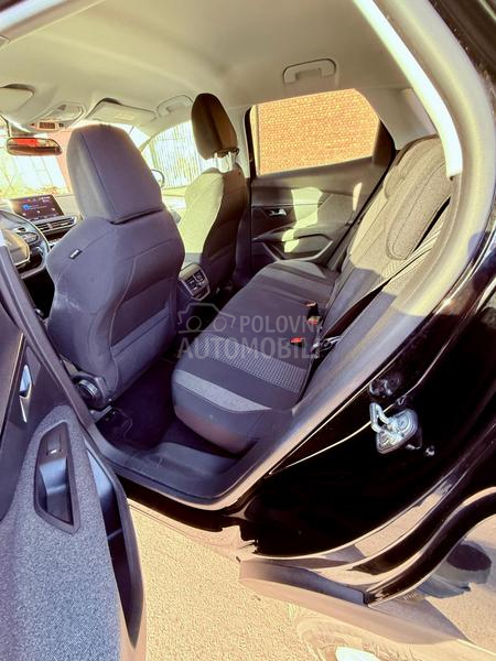 Peugeot 3008 1.2 Bussines Aut.