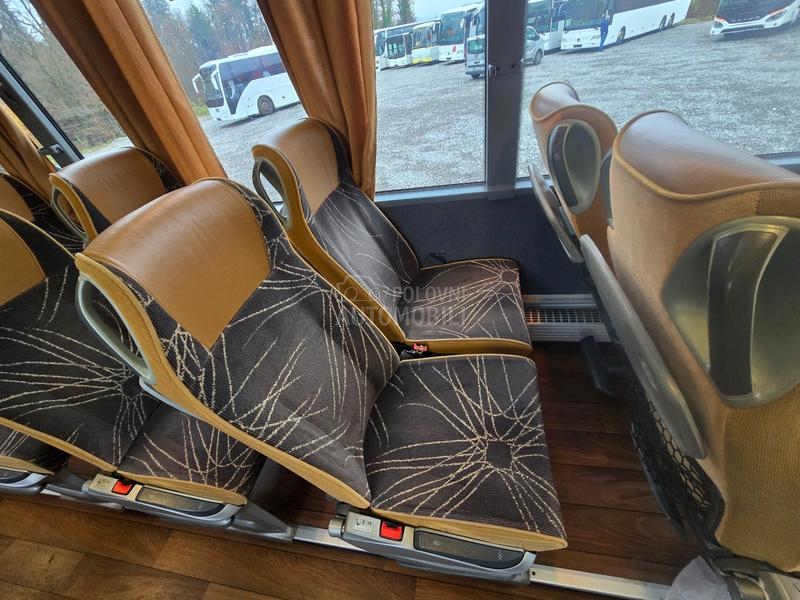 Mercedes Benz Tourismo RHD L