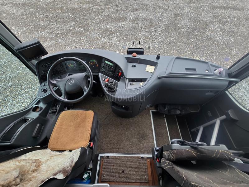 Mercedes Benz Tourismo RHD L