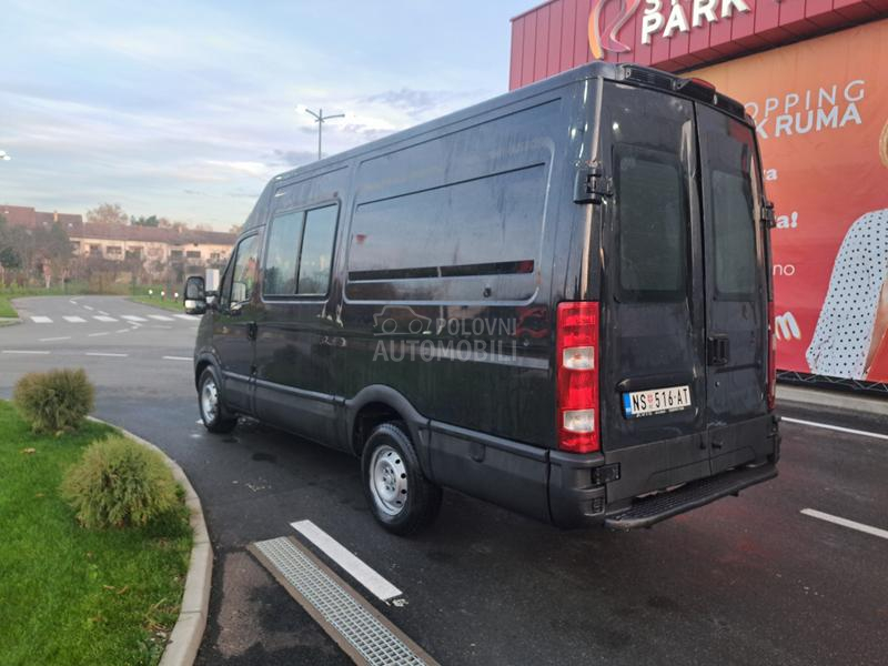 Iveco Daily 35s14 N1 5 sedista