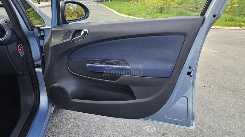 Opel Corsa D 