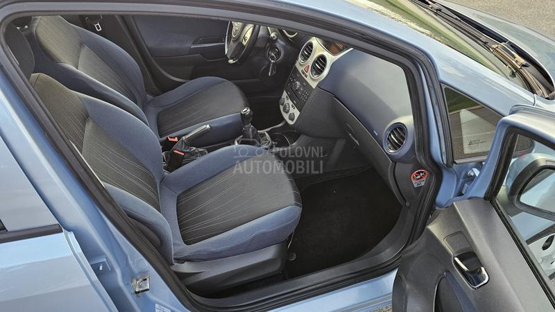 Opel Corsa D 