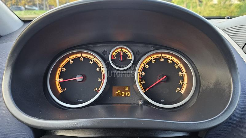 Opel Corsa D 