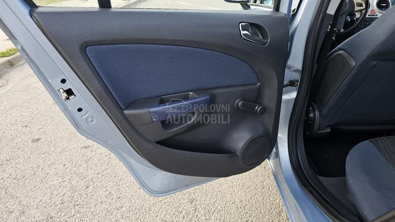 Opel Corsa D 