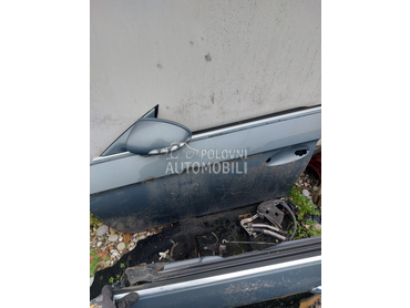 prednja ljeva vrata w219 za Mercedes Benz CLS Klasa od 2005. do 2010. god.