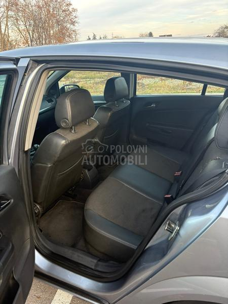 Opel Astra H 