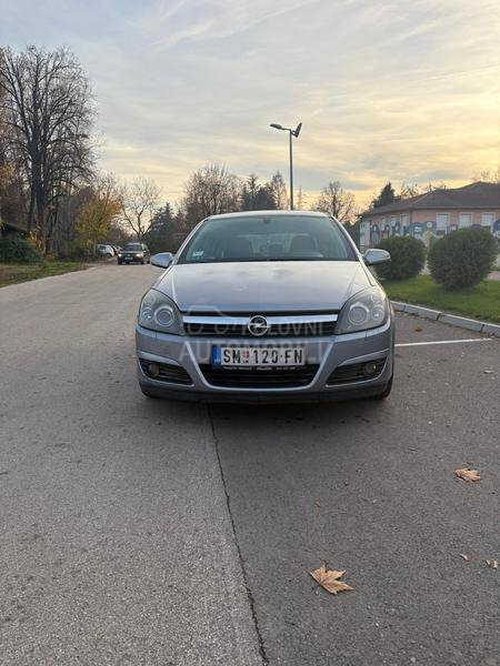 Opel Astra H 