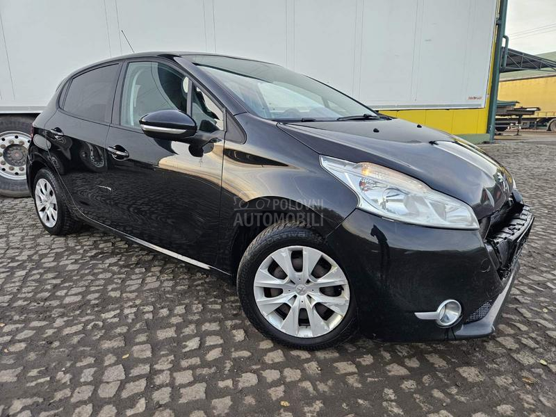 Peugeot 208 ZA TRG.OVCE/TO.P CEN