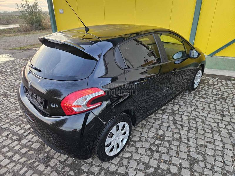 Peugeot 208 ZA TRG.OVCE/TO.P CEN