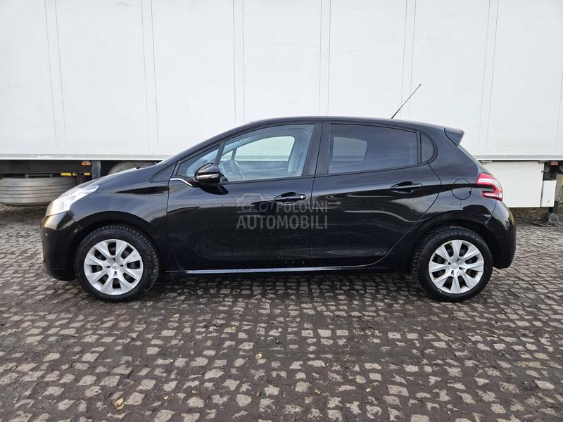 Peugeot 208 ZA TRG.OVCE/TO.P CEN