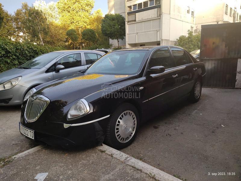 Lancia Thesis 