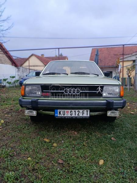 Audi 100 