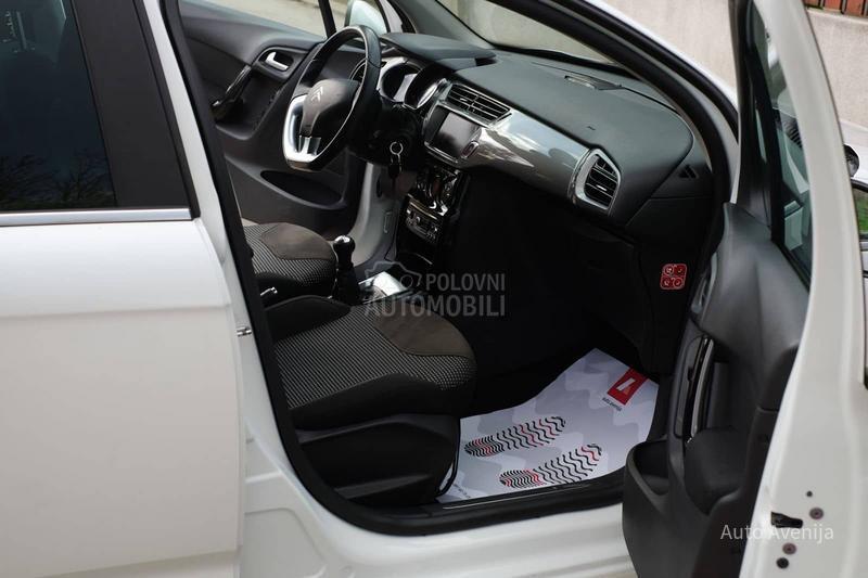 Citroen C3 1.2i EXCLUSIVE CH