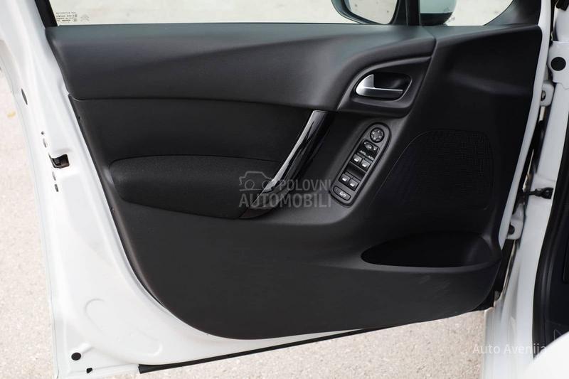 Citroen C3 1.2i EXCLUSIVE CH