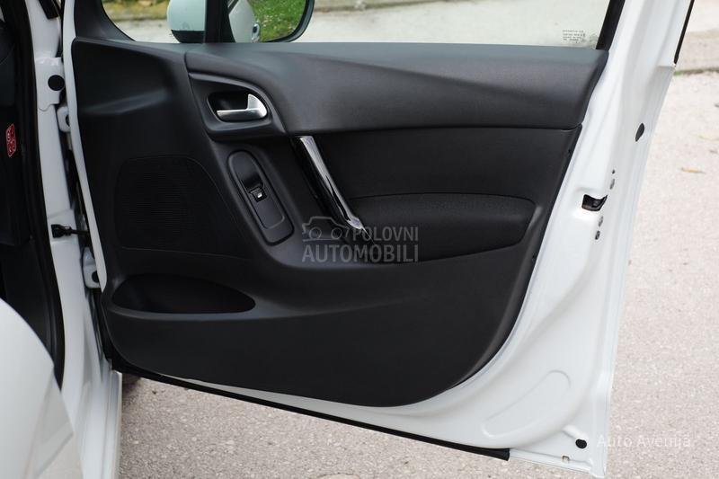 Citroen C3 1.2i EXCLUSIVE CH