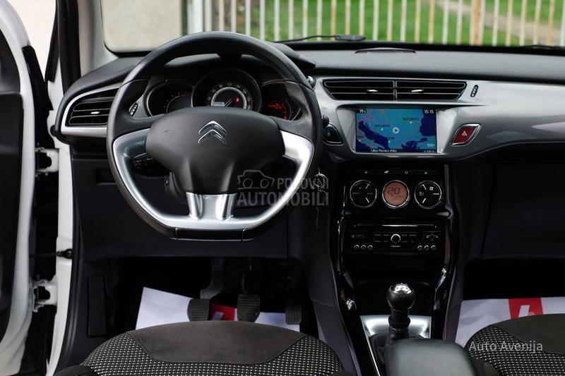 Citroen C3 1.2i EXCLUSIVE CH