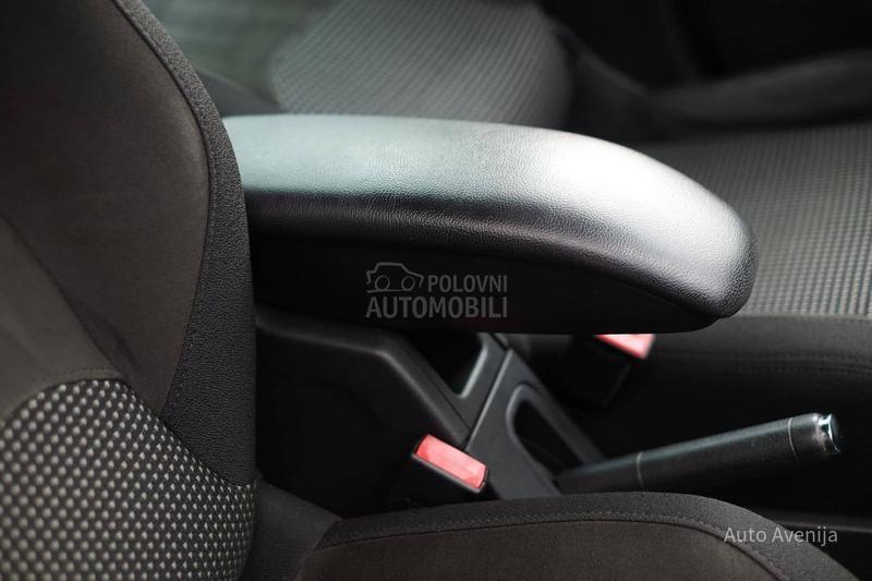 Citroen C3 1.2i EXCLUSIVE CH